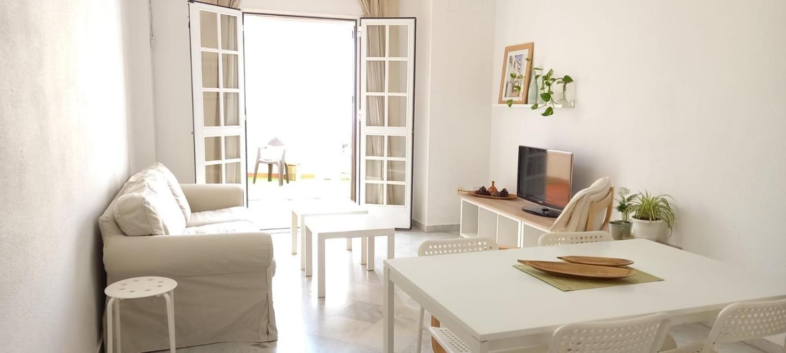 The 32 Apartment Bollullos de la Mitación Екстериор снимка